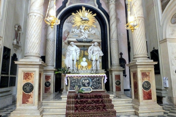 kolegiata świętej anny w krakowie, konfesja świętego jana z kęt